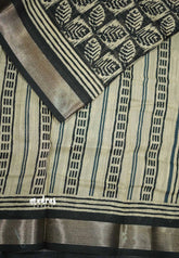 Blended linen cotton chikku and black combo - Design 1